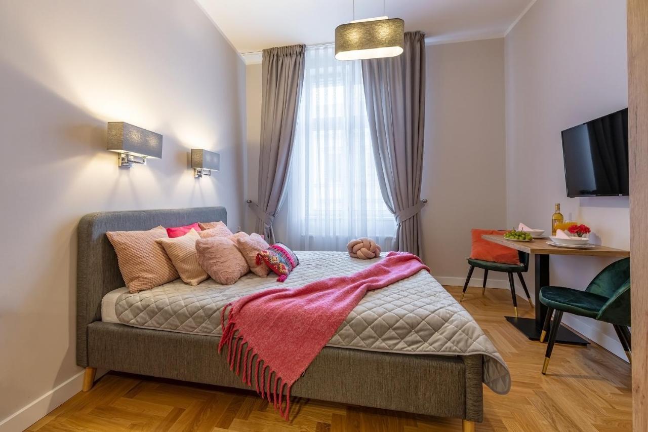 Centre Apartments-Old Town Krasków Εξωτερικό φωτογραφία